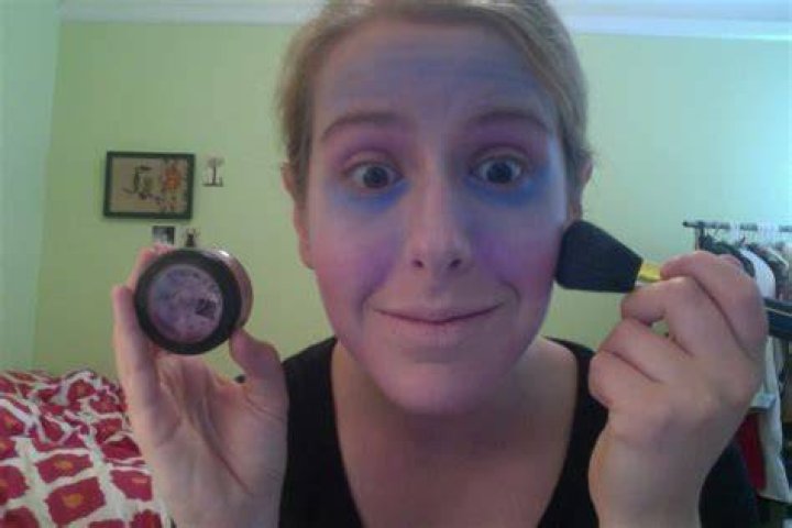 I Tried a Vintage Film Makeup Tutorial, And it Made Me Look Like a Real Live Muppet